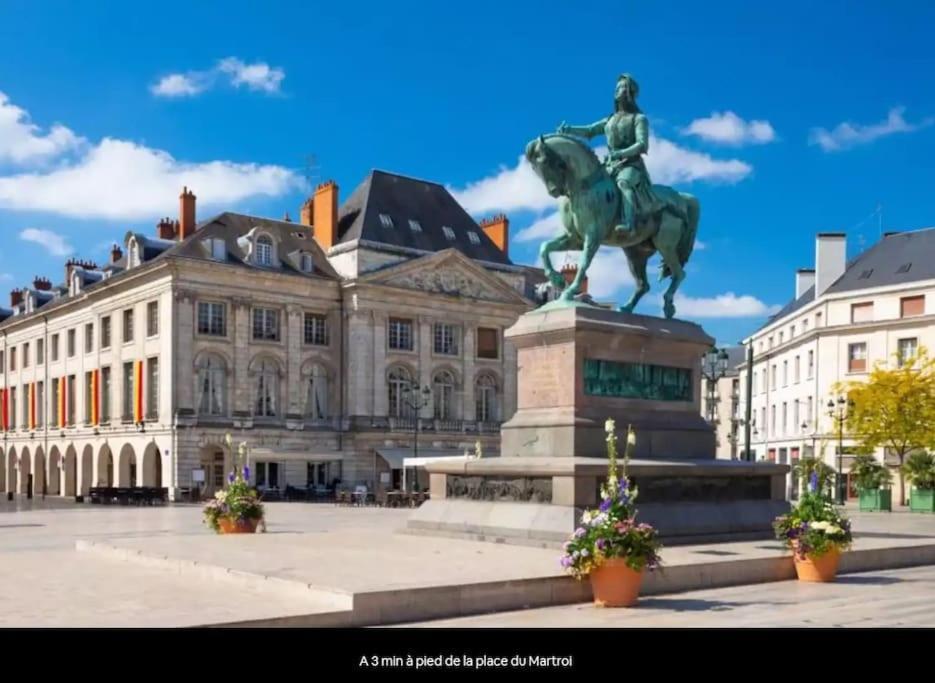 Le Bourgogne-Hypercentre Orléans Exterior foto